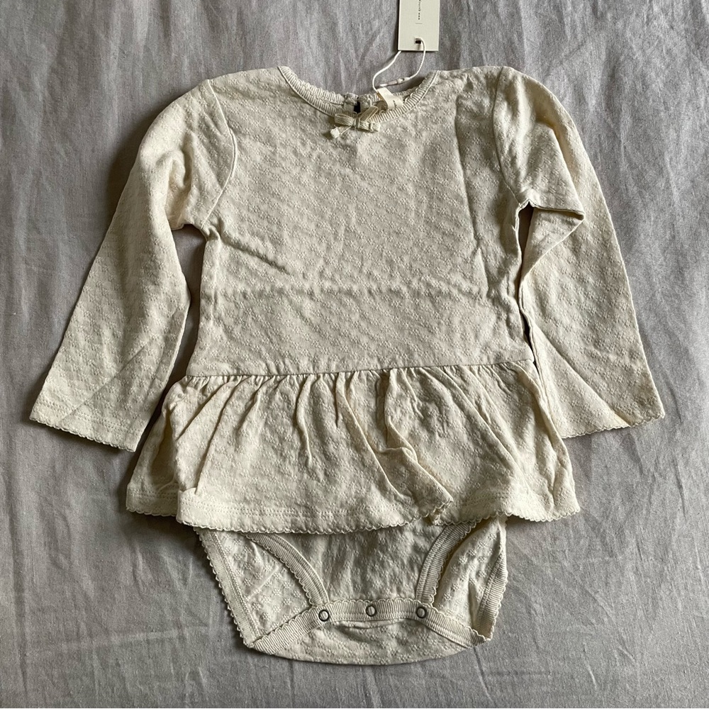 Quincy Mae pebble skirted pointelle long sleeve body suit new sz 18-24 months